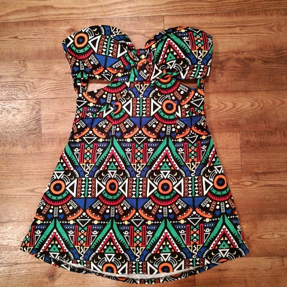 dress - Picture 1 of 3